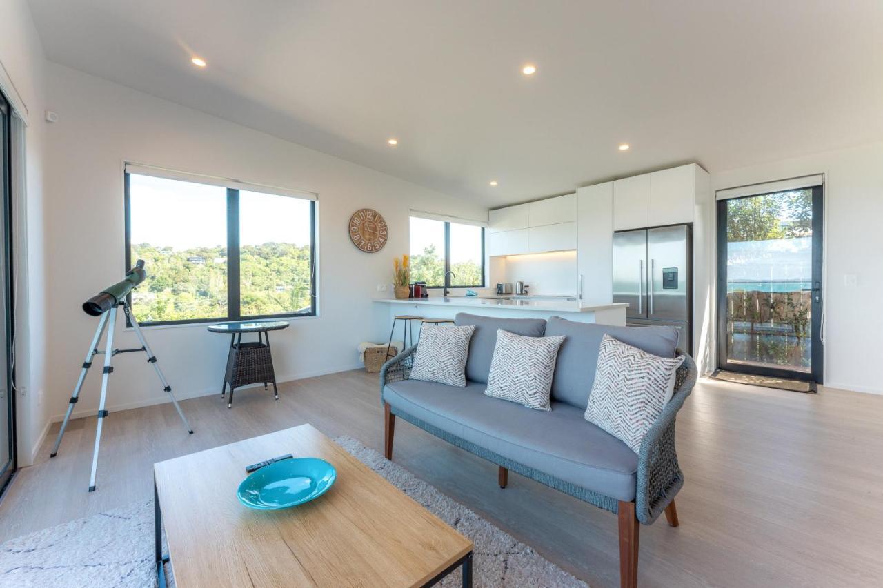 Luna Cottage. Stunning Ocean Views On Waiheke Oneroa Exterior photo