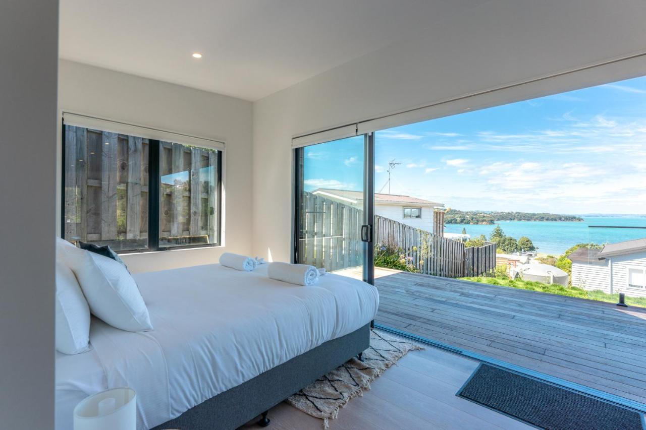 Luna Cottage. Stunning Ocean Views On Waiheke Oneroa Exterior photo